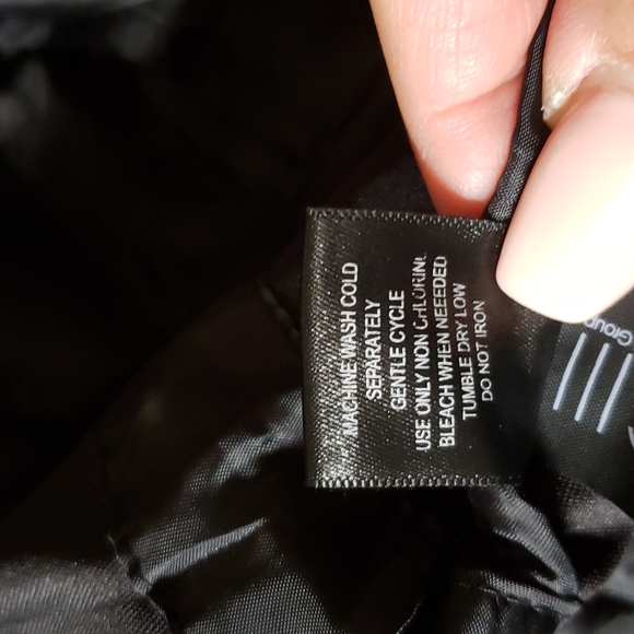 Women's Black Puffer Parka Jacket, Size: L - Picture 8 of 9